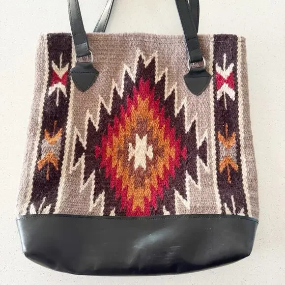 Southwestern Saddle Blanket Co. Wool Tote Jacquard Bag - Picture 2 of 6